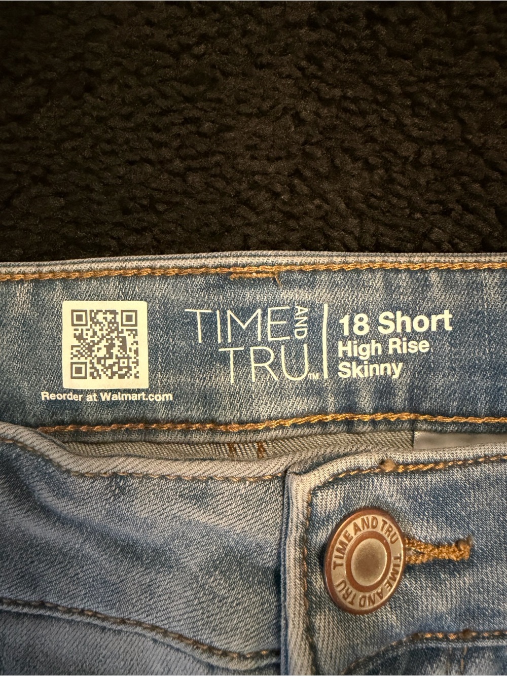 Time and Tru Light Blue Skinny Jeans - Picture 2 of 5